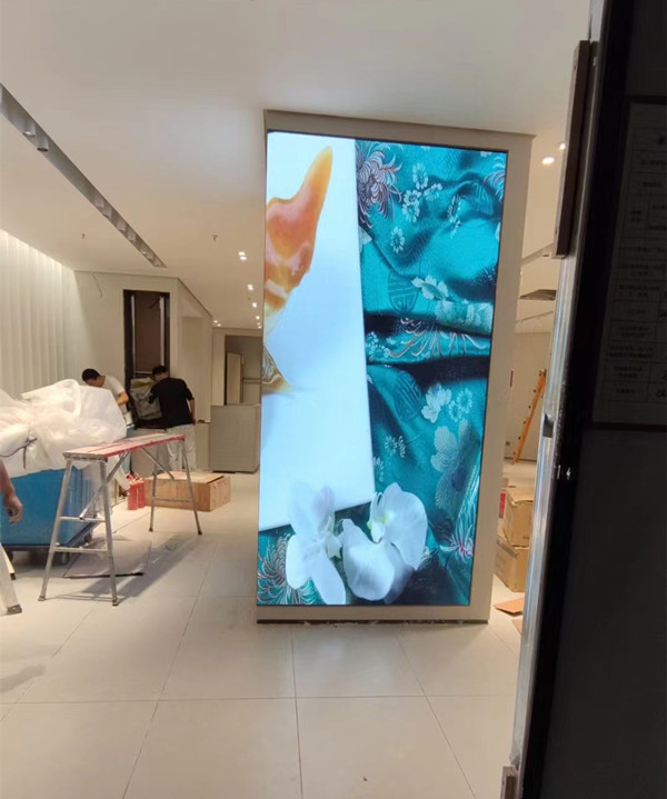 昆都仑商场门店转角LED显示屏